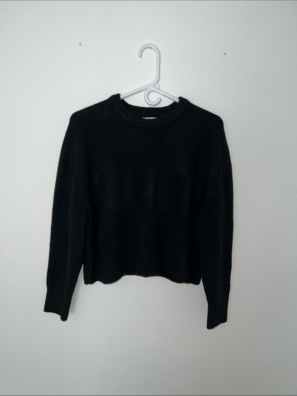Universal Thread Black Crewneck Knit Sweater Cropped